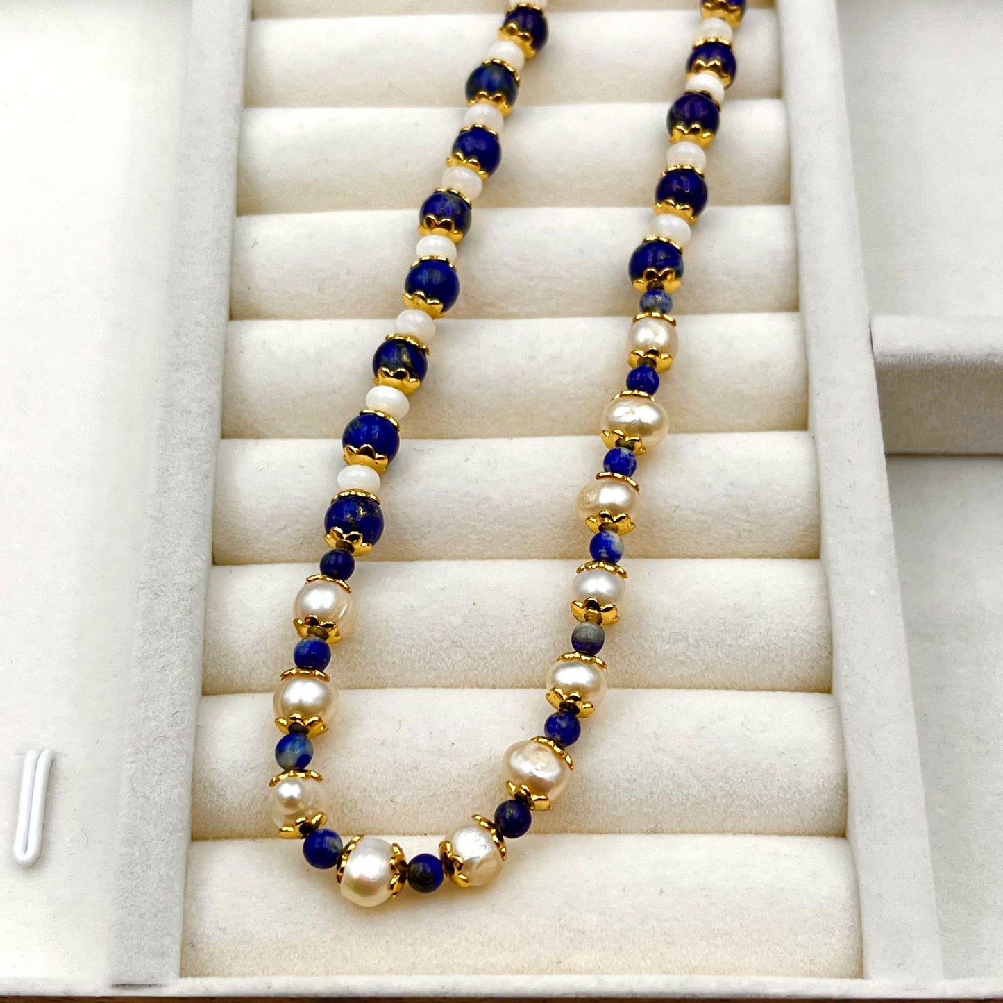 Retro Lapis Stone Pearl Fashion Necklace For Women