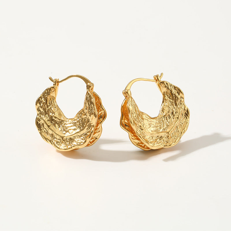 Old Gold Light Luxury Exaggerated Earrings