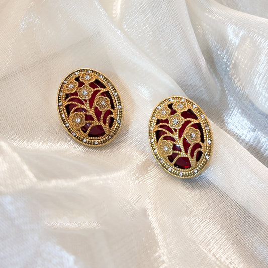 Retro Luxury Flower Hollow Design With Glass Inlaid Earrings