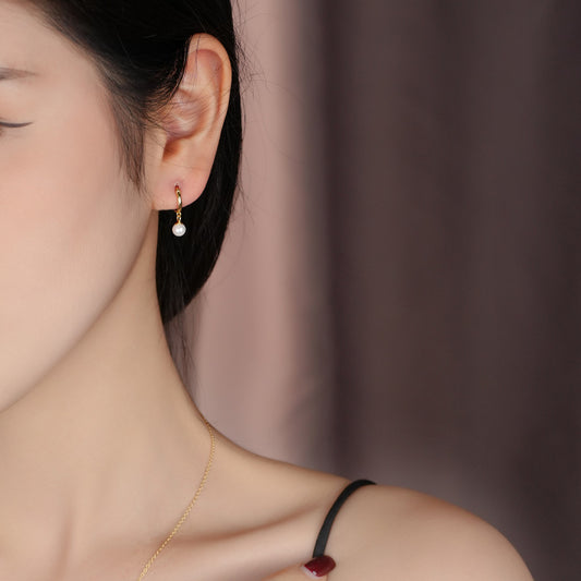 Temperament Pearl Autumn And Winter Earrings